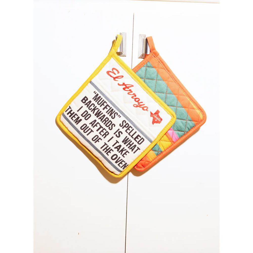 El Arroyo Pot Holder