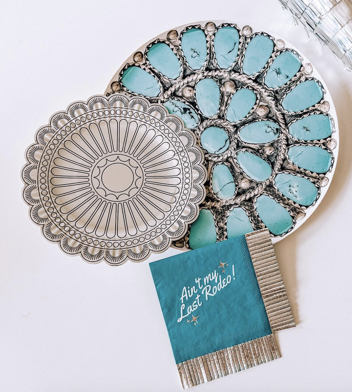 Turquoise Cluster Party Plates