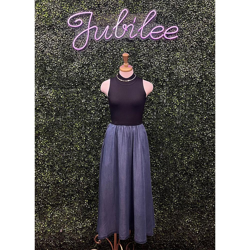 Dera Maxi Mock Dress