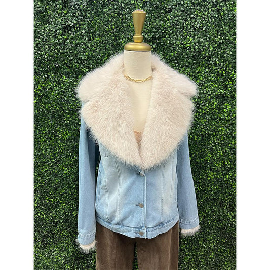 Gwen Fur Collar Denim Jacket