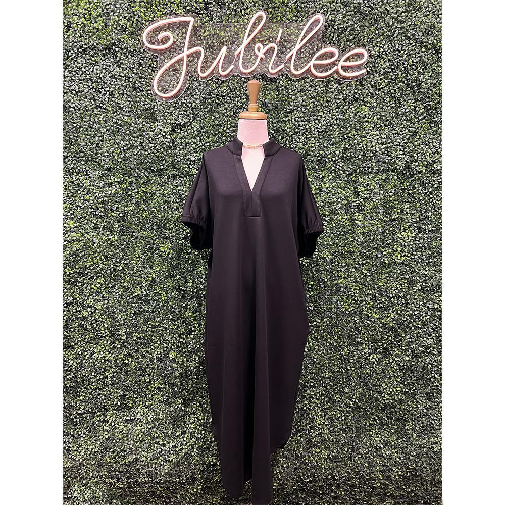 Savee Black Maxi Dress