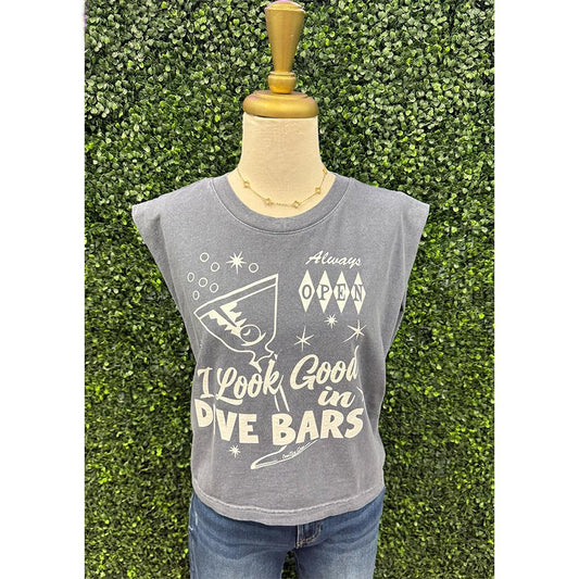 I look Good in Dive Bars Boxy Muscle Top