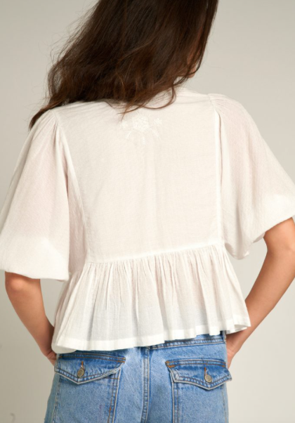 Chloe Cropped Sweater Top In Ivory