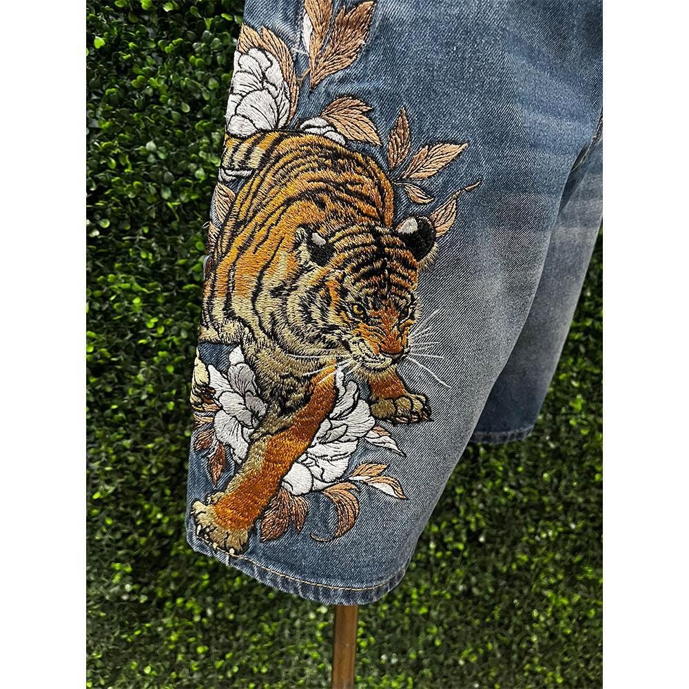 Alanis Tiger Embroidery Denim Shorts