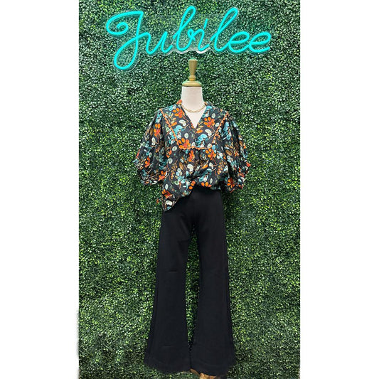 Selena Black Flair Pants